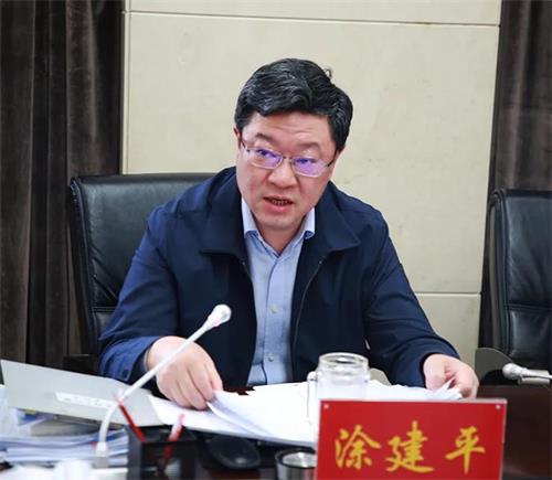 彰显省会继续，，，我们城投人这么干！