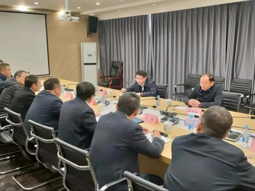 江新洪副市长主持召开南昌市绕城高速西二环项目设计及施工安排会